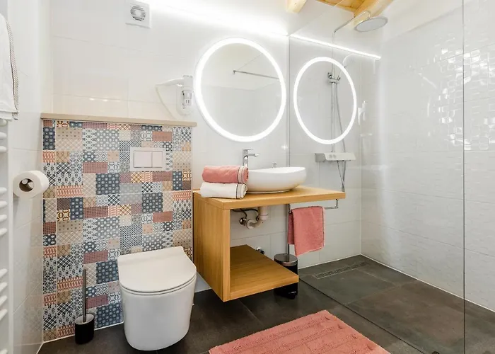 Tri Murve Bed & Breakfast Plomin