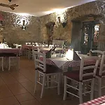 Tri Murve Bed & Breakfast 4*