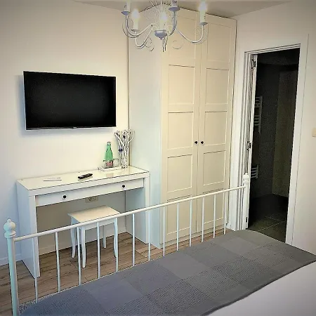 Bed & Breakfast Tri Murve *