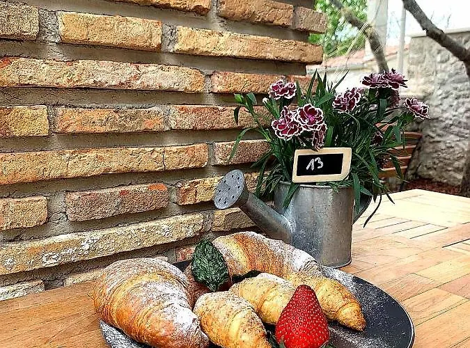 Bed & Breakfast Tri Murve 4*